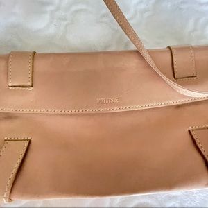 Argentinian leather color: blush